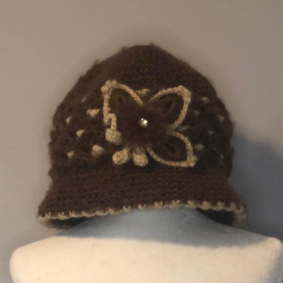 Vintage Knit Hat - Picture 3 of 3